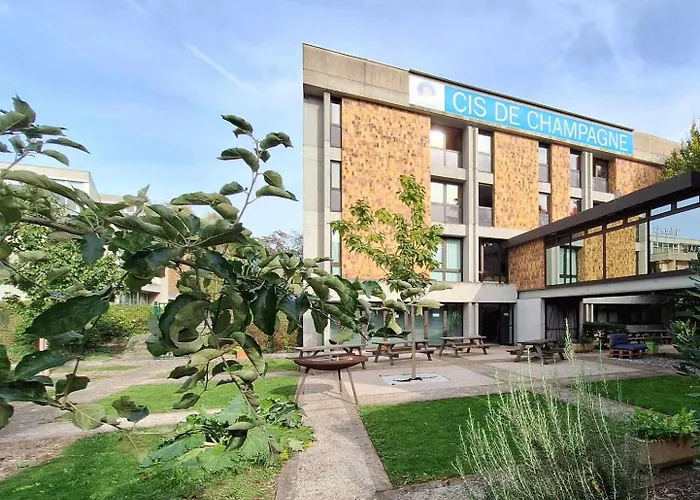 Cis De Champagne - Ethic Etapes Hotel Reims